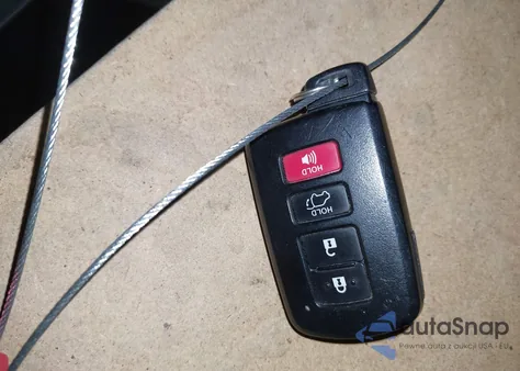 2019 Toyota Highlander Limited Platinum z USA, uszkodzony, nr VIN 5TDDZRFH4KS925373